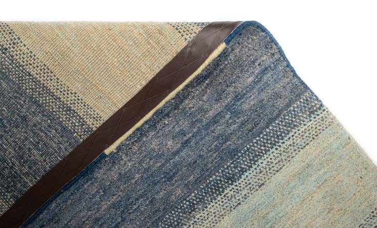 Detail image of 5' 5 x 7' 10 Juma Wool Rug