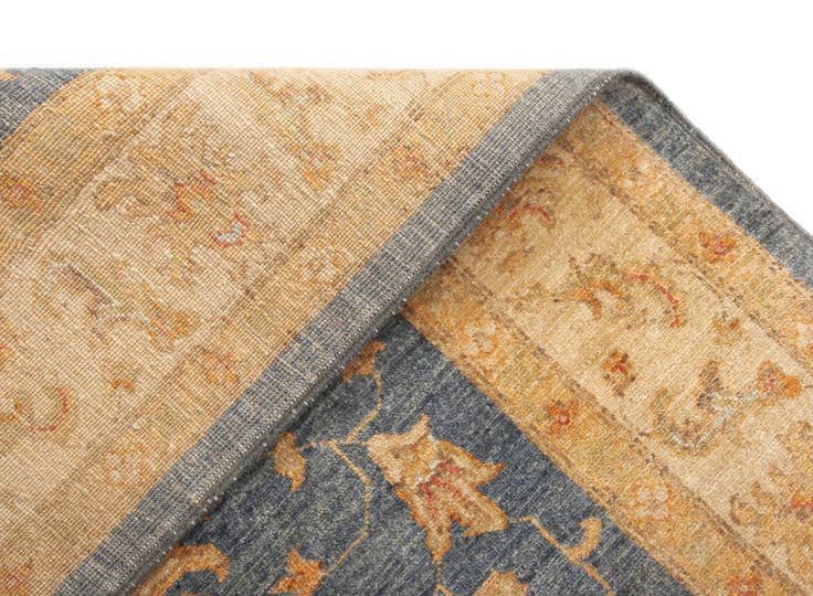 Detail image of 5' 7 x 7' 5 Kaizar Wool Rug