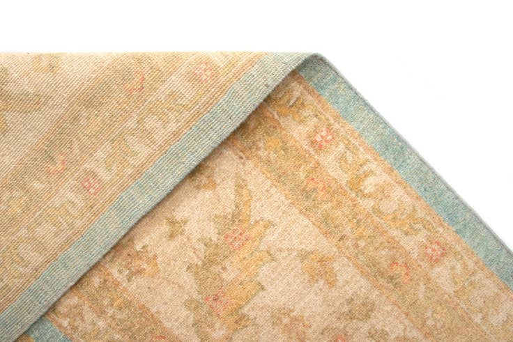 Detail image of 8' 5 x 11' 2 Kaizar Wool Rug