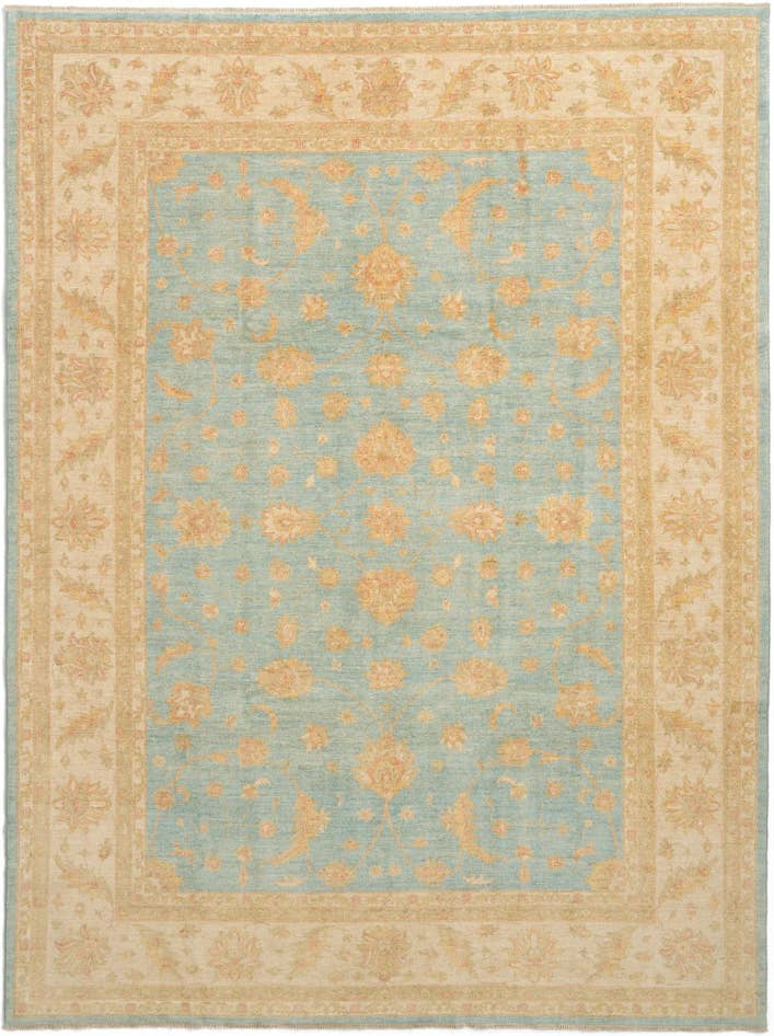 Detail image of 8' 5 x 11' 2 Kaizar Wool Rug