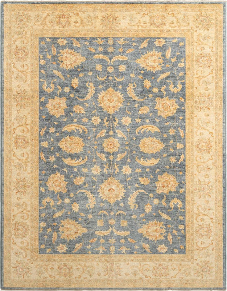Detail image of 8' 2 x 11' 4 Kaizar Wool Rug