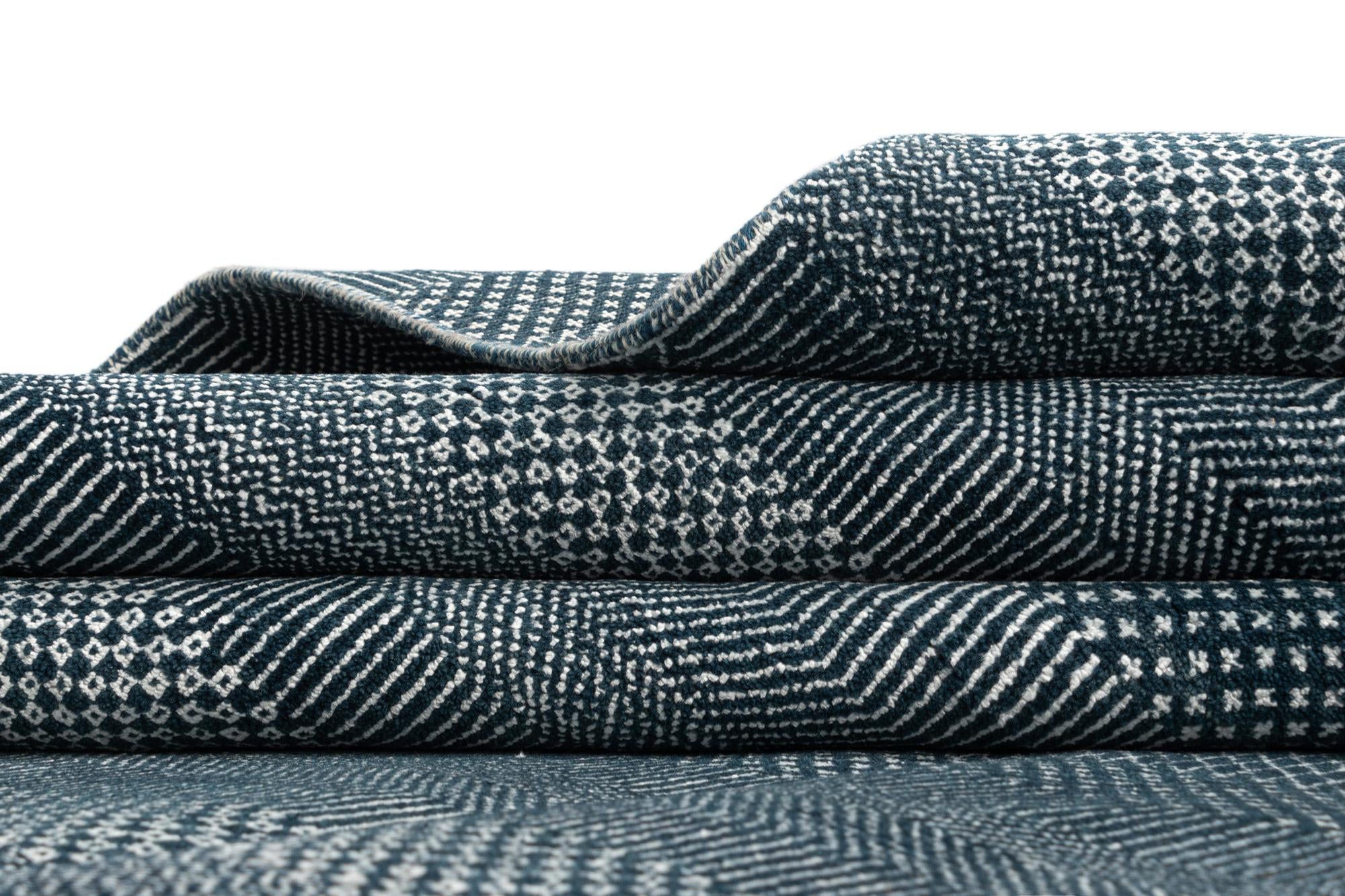9' 1 x 12' 2 Kamla Wool Rug
