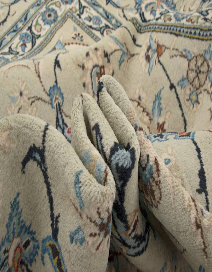 Detail image of 9' 7 x 12' 7  Hand Knotted Kashan Persian Wool Rug