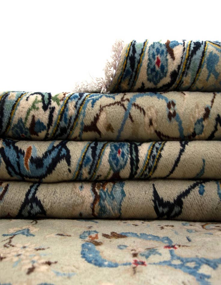 Detail image of 9' 7 x 12' 7  Hand Knotted Kashan Persian Wool Rug