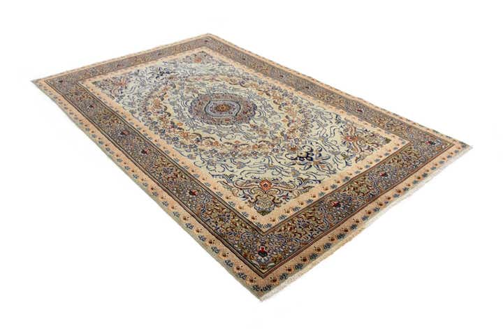 6' 6 x 10' Hand Knotted Kashan Persian Rug