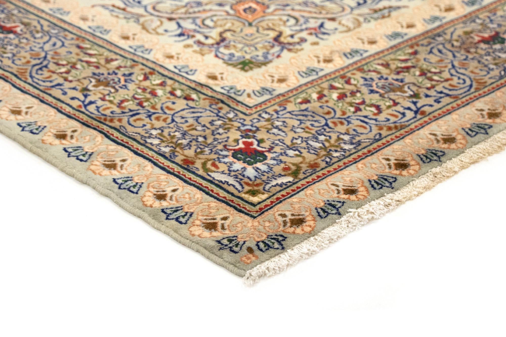 6' 6 x 10' Hand Knotted Kashan Persian Rug