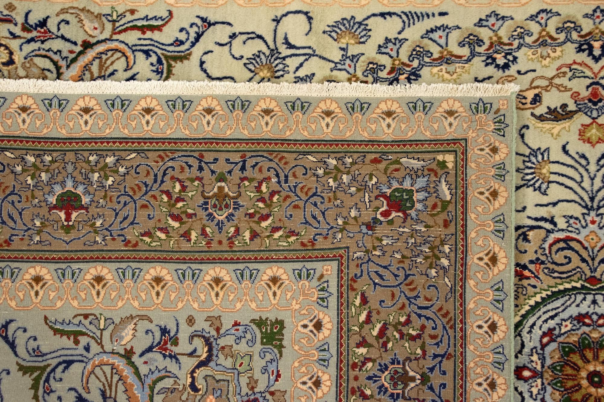 6' 6 x 10' Hand Knotted Kashan Persian Rug