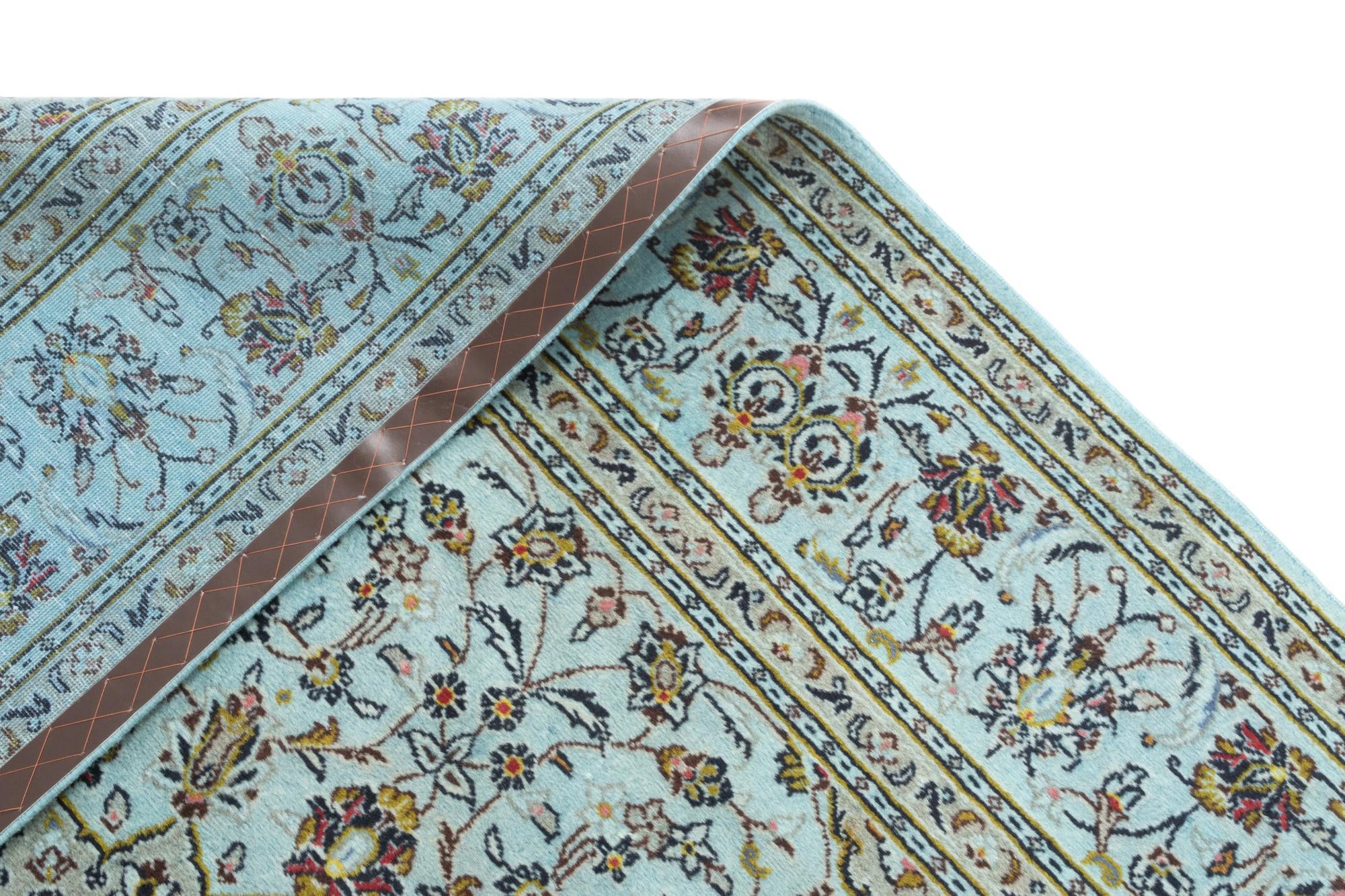 6' 2 x 9' 8 Kashan Rug
