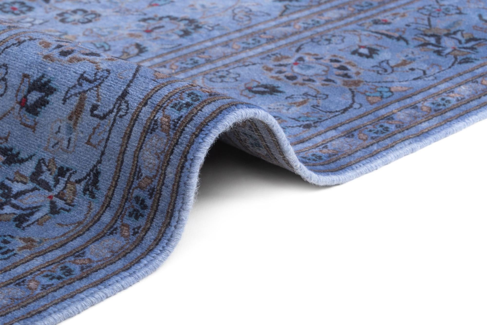6' 4 x 10' Kashan Rug