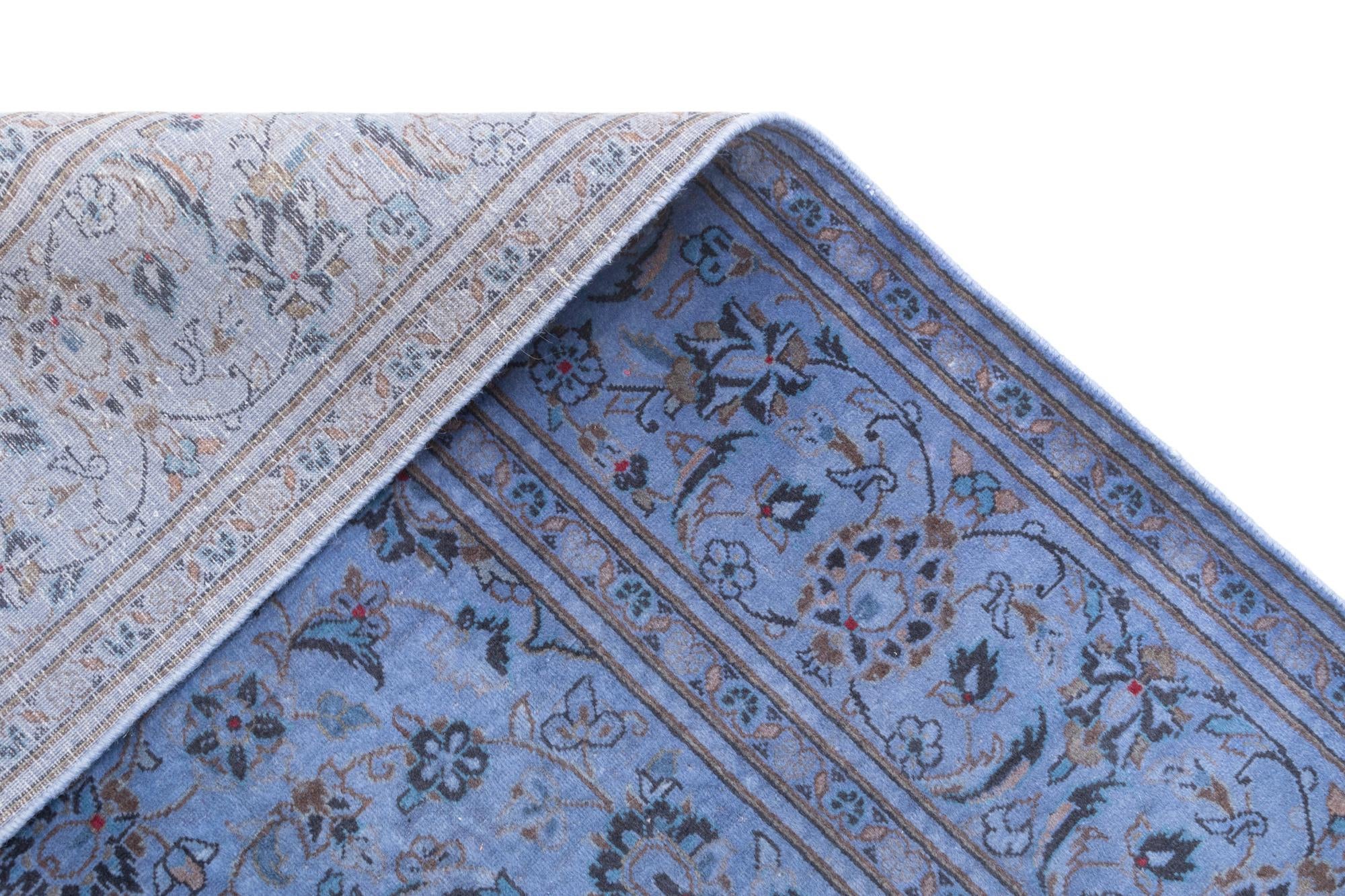 6' 4 x 10' Kashan Rug