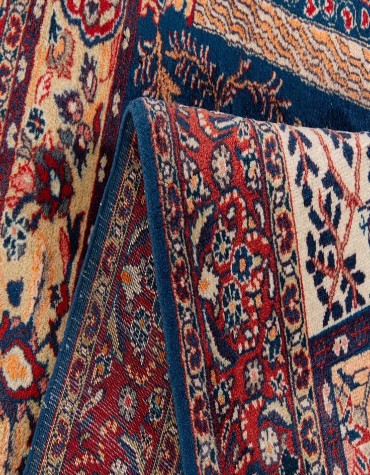 Detail image of 3' 6 x 5'  Hand Knotted Kashan Persian Wool Rug