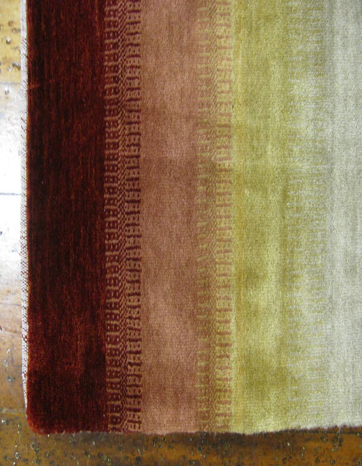 Detail image of 4' 8 x 6' 7 Hand Knotted Kashkuli Gabbeh Persian Wool Rug