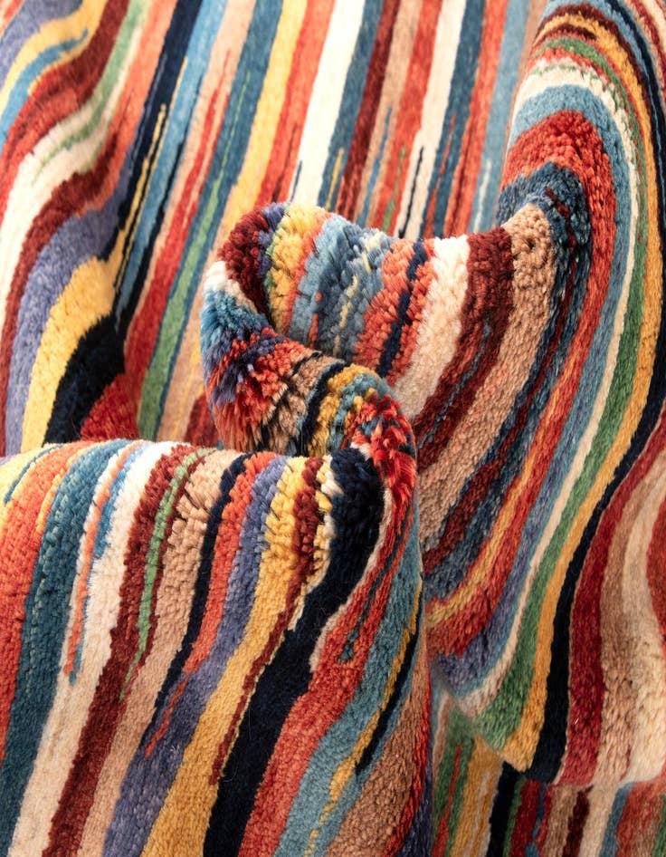 Detail image of 3' 11 x 6' 7 Kashkuli Wool Rug