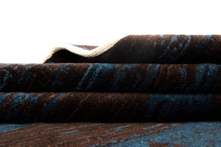 Detail image of 5' x 6' 11 Kashkuli Wool Rug