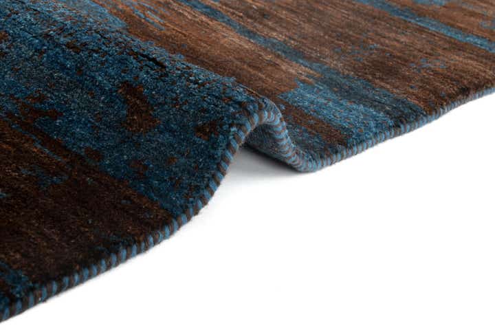 5' x 6' 11 Kashkuli Wool Rug