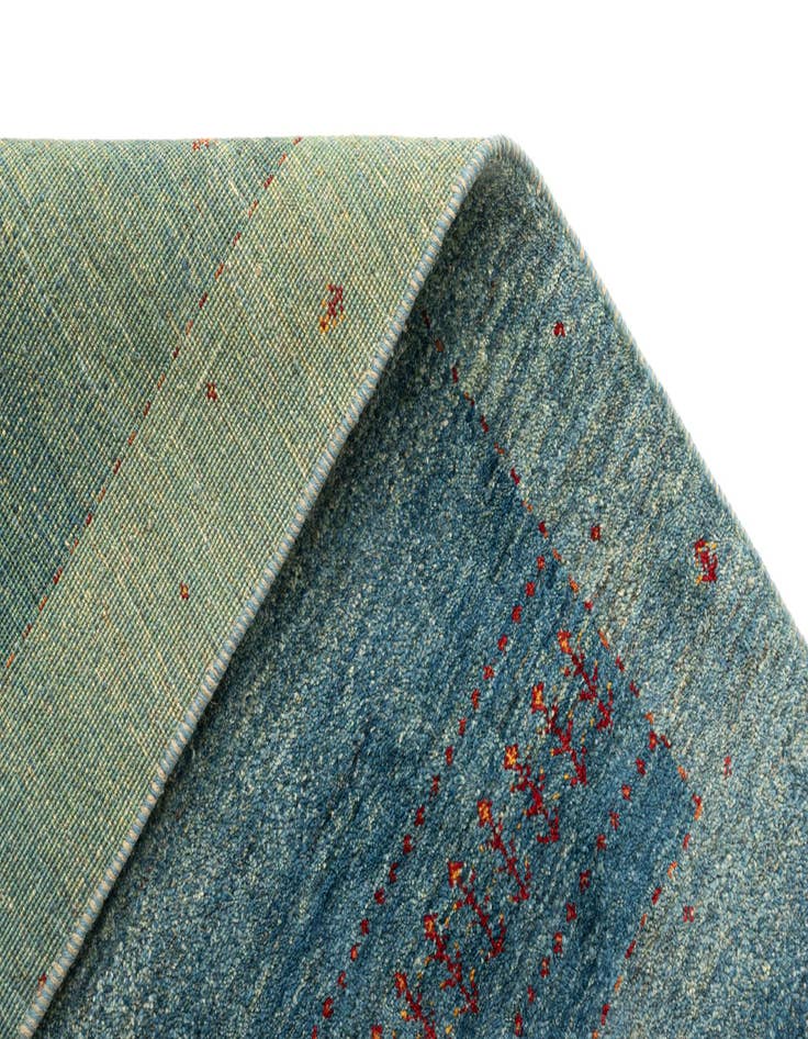 Detail image of 2' 7 x 4' 3 Kashkuli Wool Rug