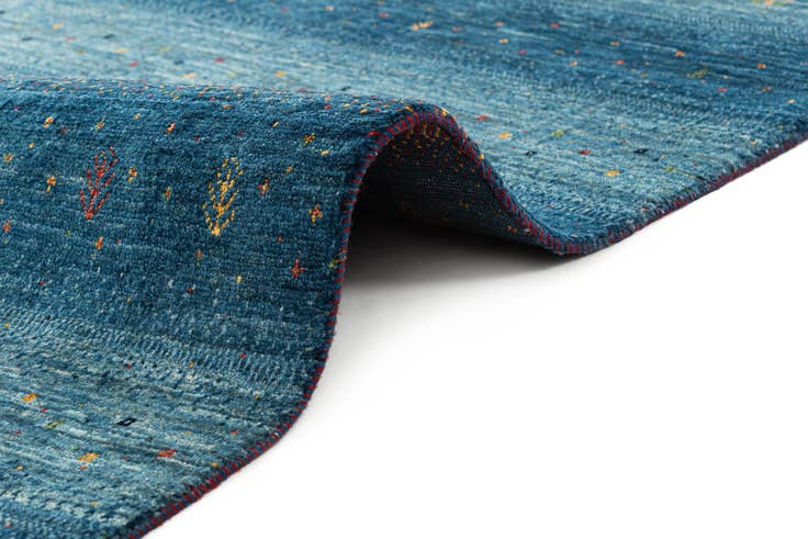 Detail image of 2' 9 x 4' 8 Hand Knotted Kashkuli Rug