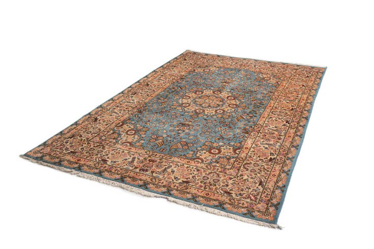 Detail image of 6' 6 x 10' Kashmar Wool Rug