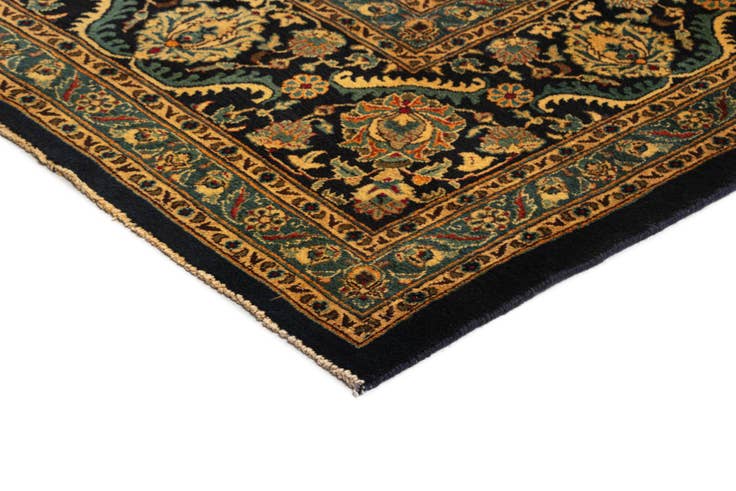 Detail image of 8' 2 x 11' 9 Kashmar Wool Rug