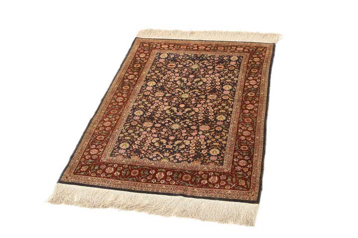 2' 7 x 4' 1 Kayseri Silk Rug