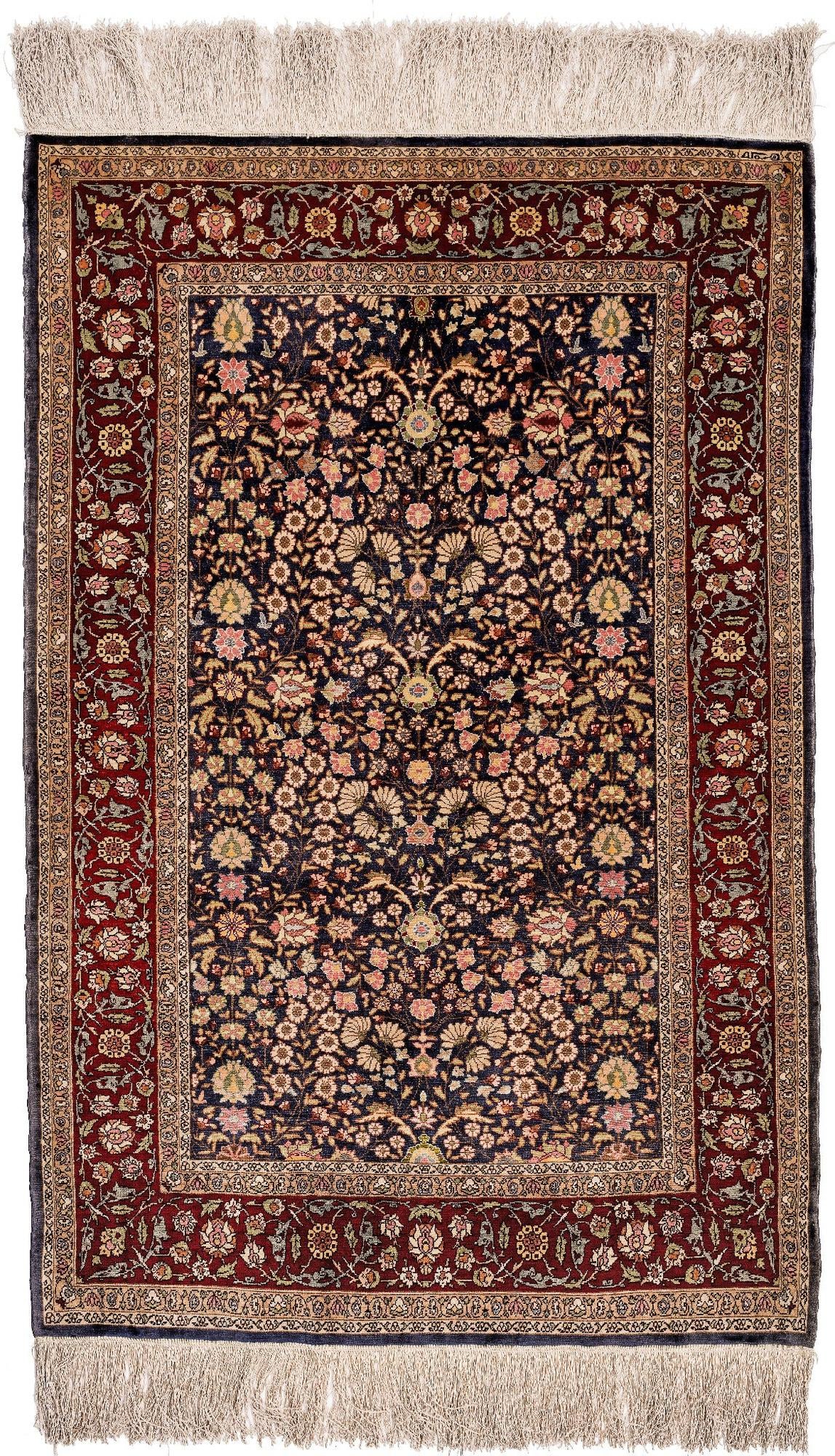2' 7 x 4' 1 Kayseri Silk Rug