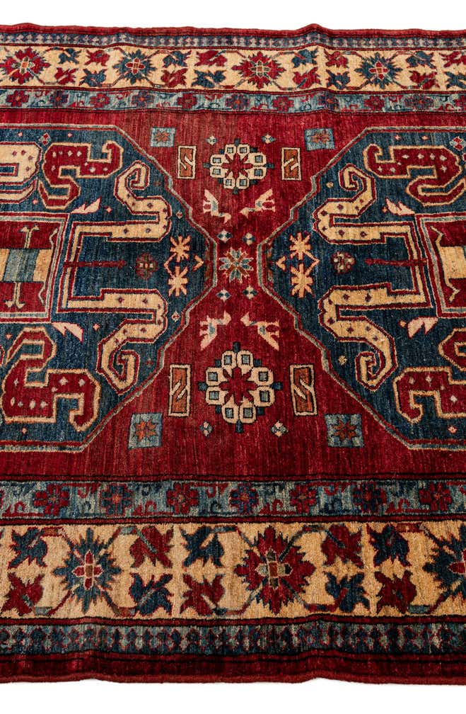4' 11 x 6' 11 Hand Knotted Kazak Wool Rug