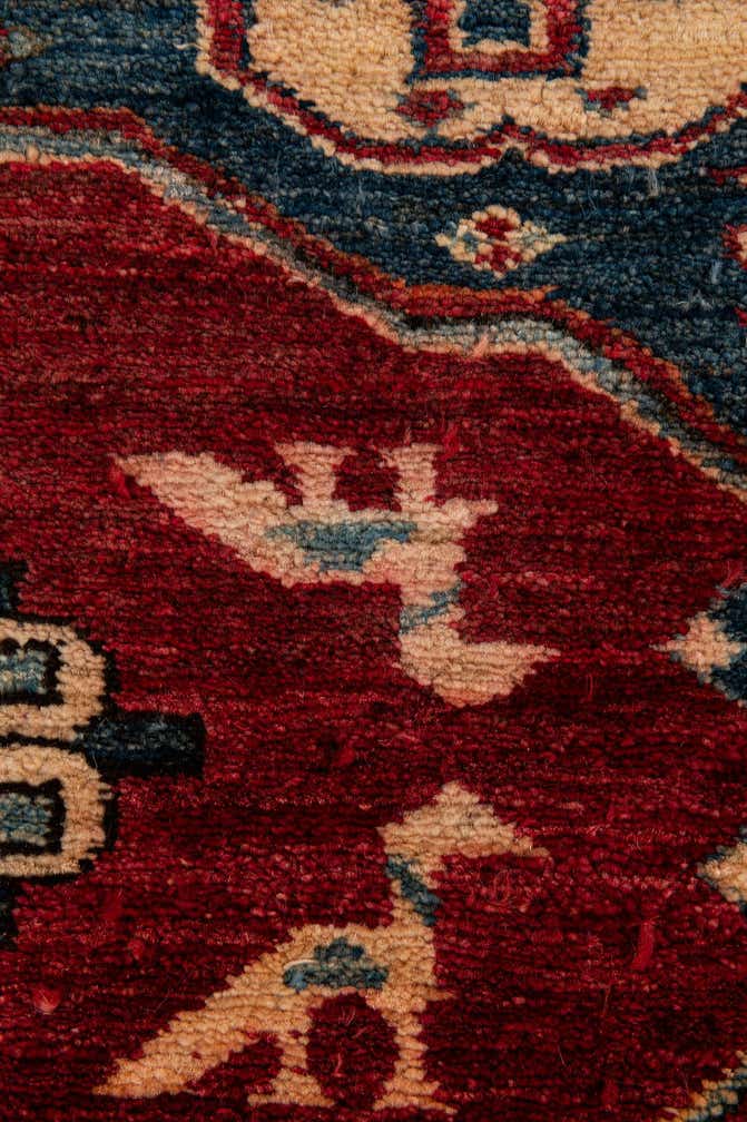 4' 11 x 6' 11 Hand Knotted Kazak Wool Rug
