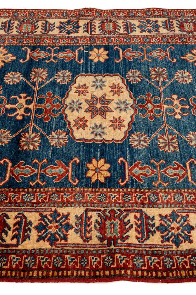 3' 9 x 5' 6 Hand Knotted Kazak Wool Rug
