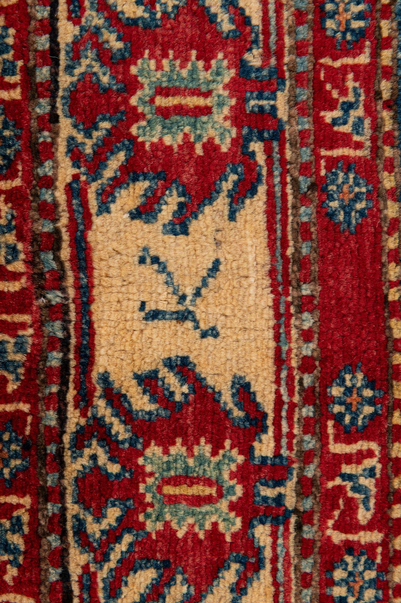 3' 9 x 5' 6 Hand Knotted Kazak Wool Rug