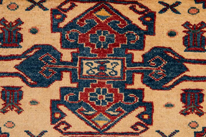 4' 1 x 5' 9 Hand Knotted Kazak Wool Rug