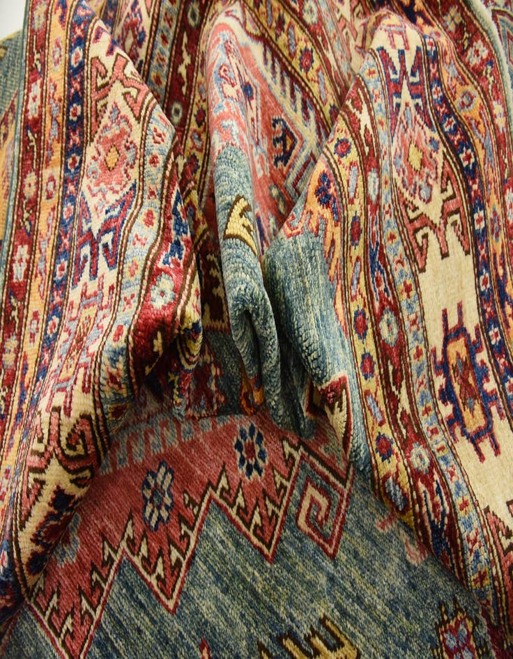 Detail image of 5' 9 x 8' 8 Hand Knotted Kazak Oriental Rug