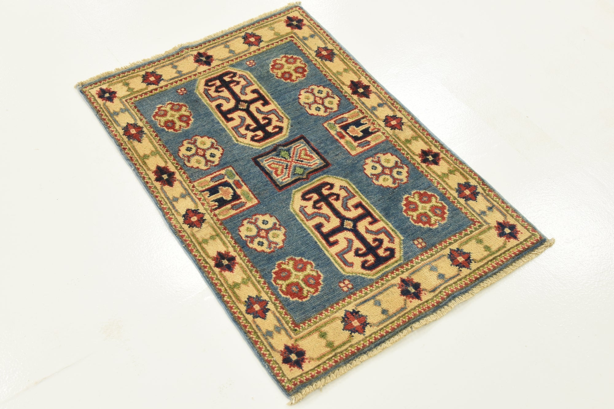 2' x 3' Hand Knotted Kazak Oriental Rug