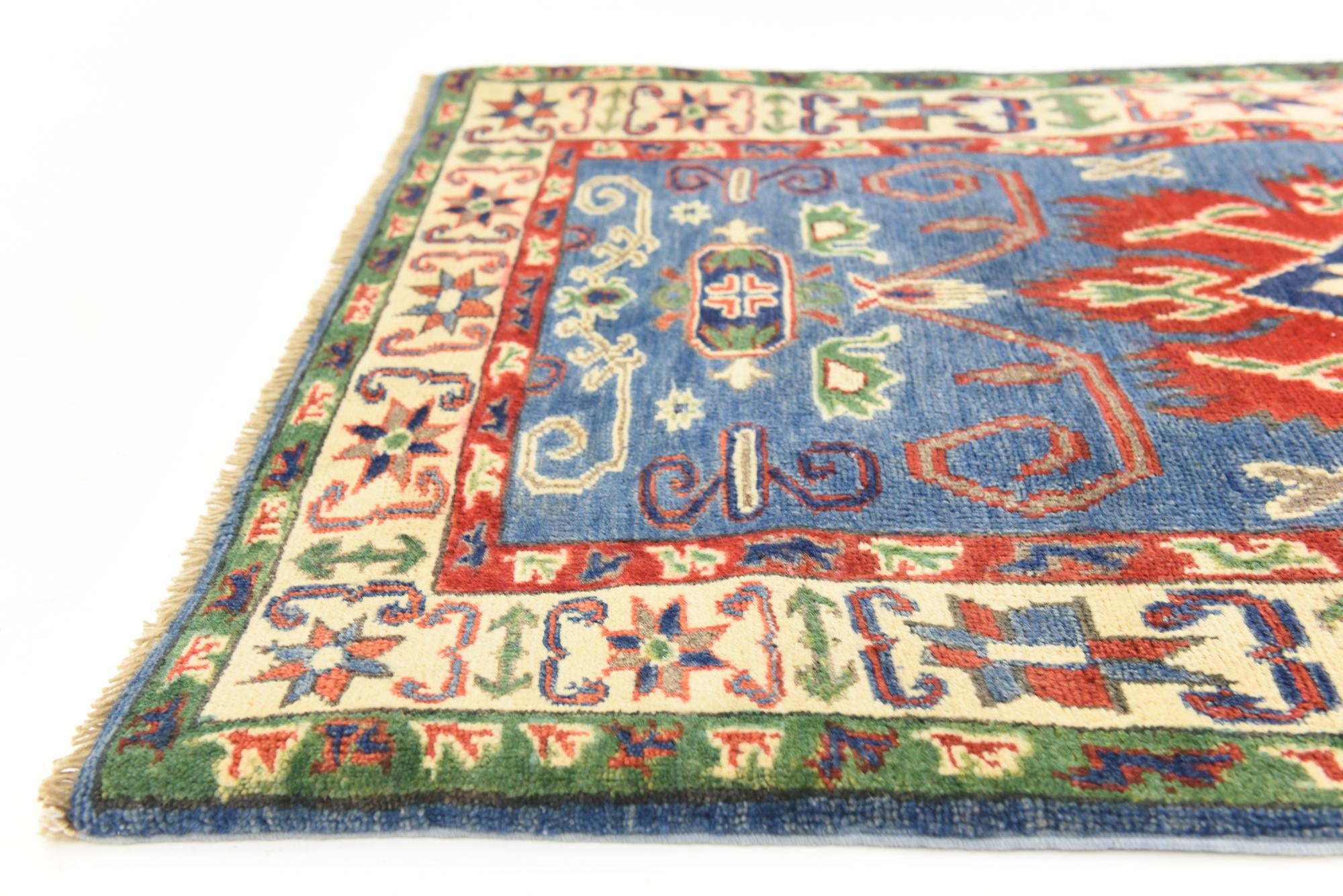 2' 10 x 4' 5 Hand Knotted Kazak Oriental Rug