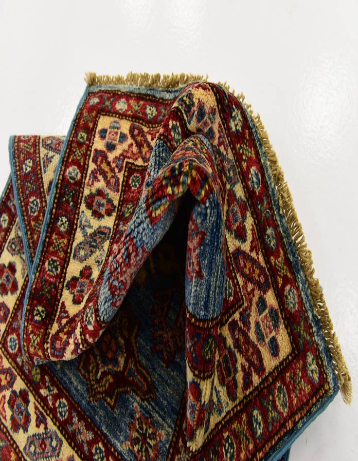 Detail image of 2' x 3' Hand Knotted Kazak Rug