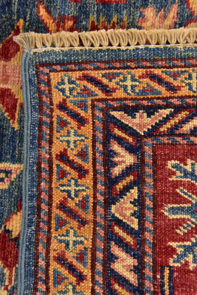 5' x 6' 9 Hand Knotted Kazak Oriental Rug