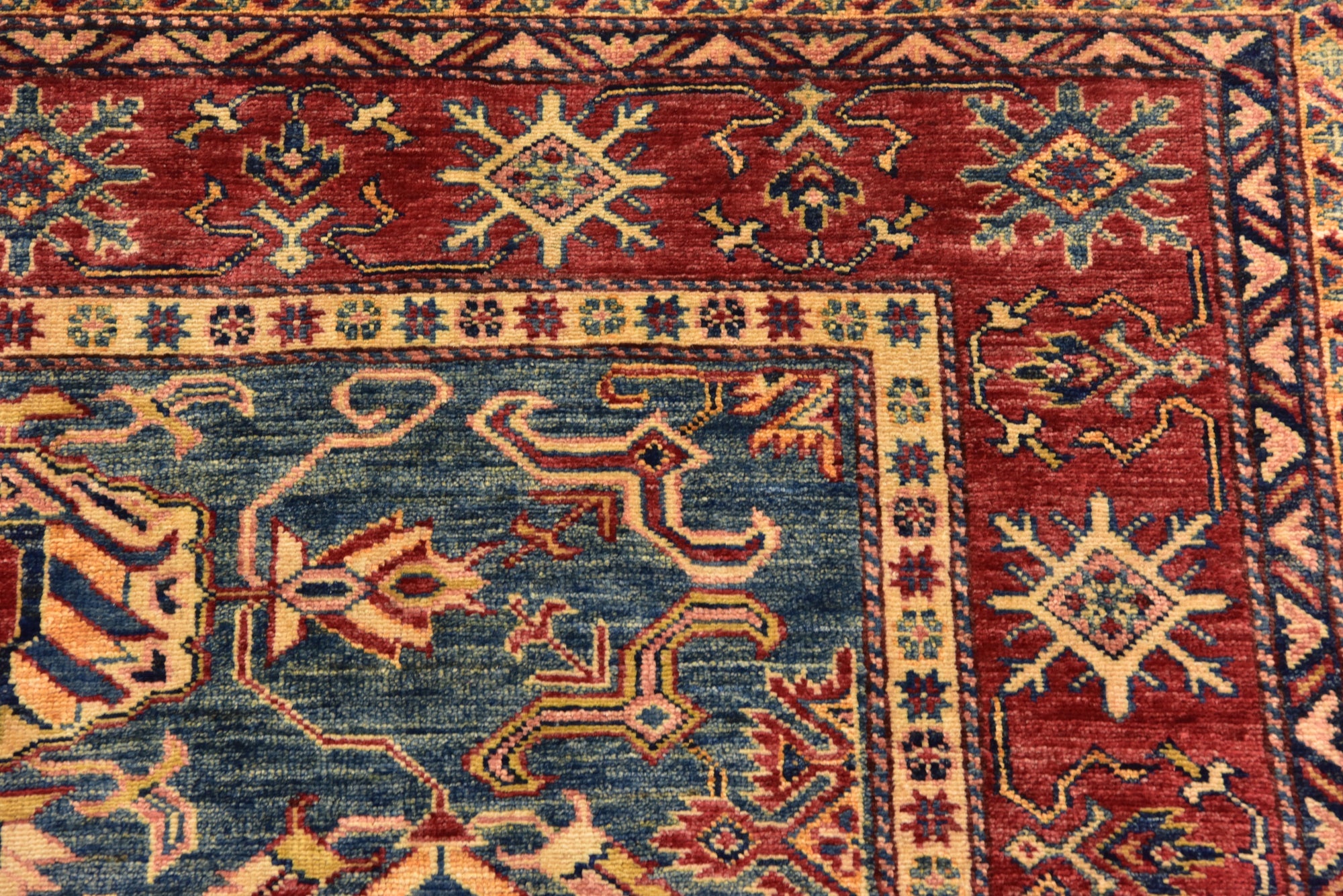 5' x 6' 9 Hand Knotted Kazak Oriental Rug