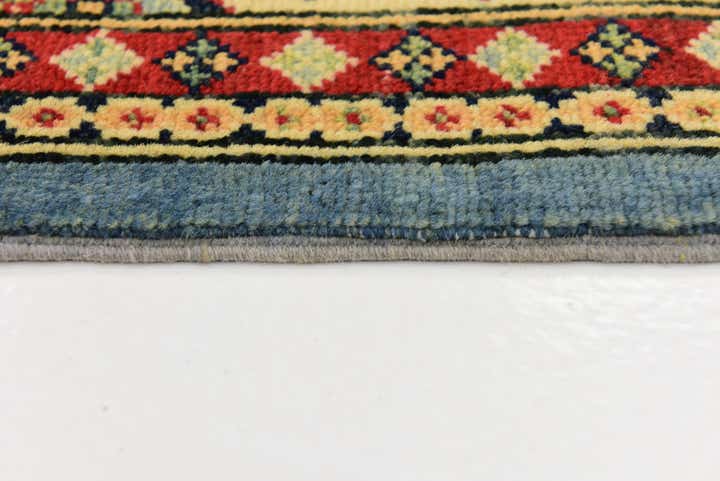 4' 10 x 6' 4 Hand Knotted Kazak Rug