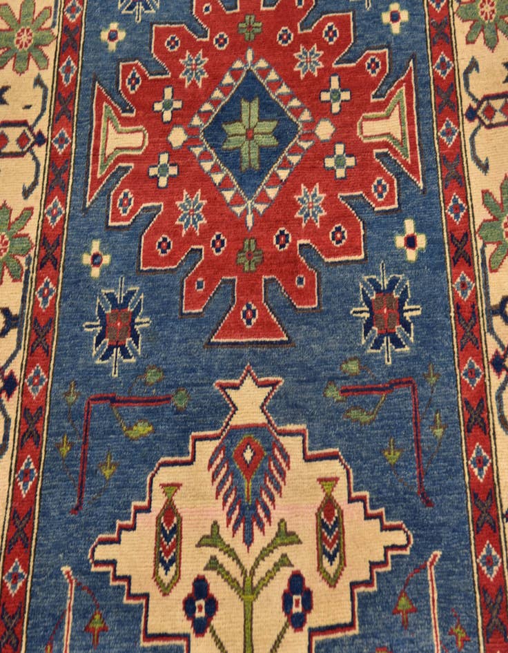 Detail image of 4' x 6' Hand Knotted Kazak Rug