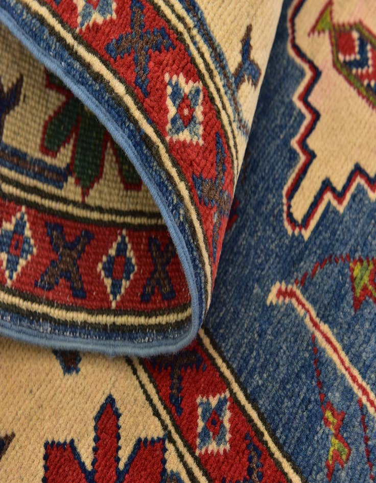 Detail image of 4' x 6' Hand Knotted Kazak Rug