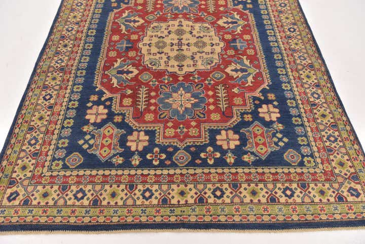 5' x 6' 10 Hand Knotted Kazak Rug