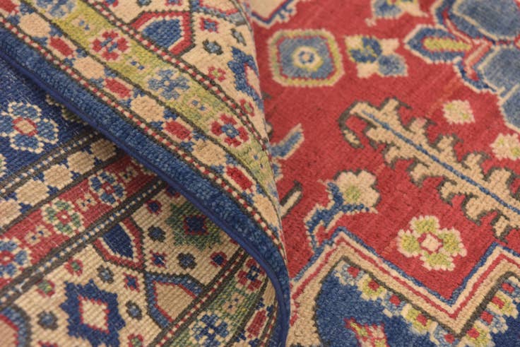 Detail image of 5' x 6' 10 Hand Knotted Kazak Rug