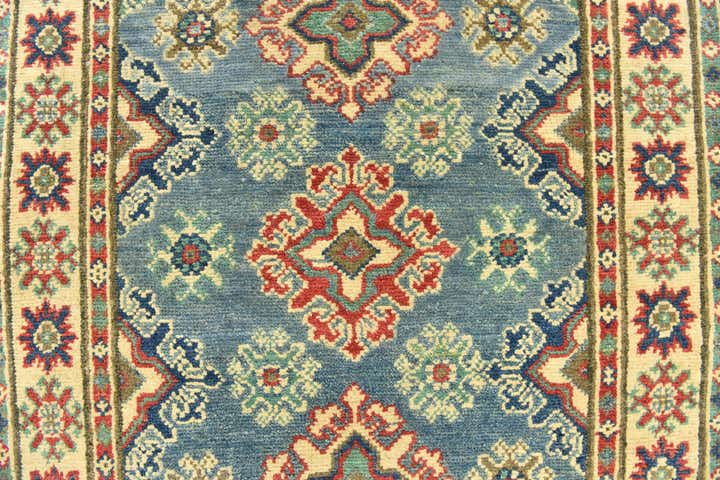 2' 7 x 4' Hand Knotted Kazak Rug