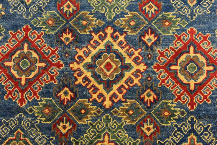 Detail image of 4' 2 x 6' 2 Hand Knotted Kazak Rug
