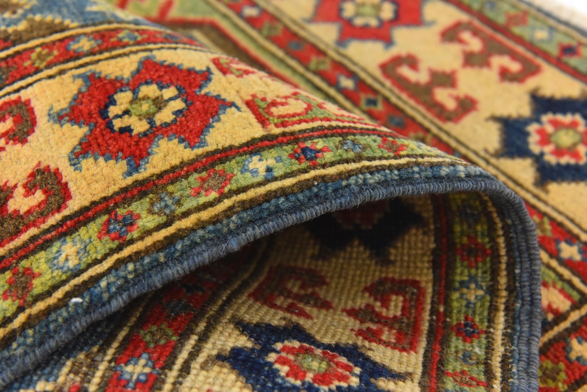 2' 8 x 4' Hand Knotted Kazak Rug