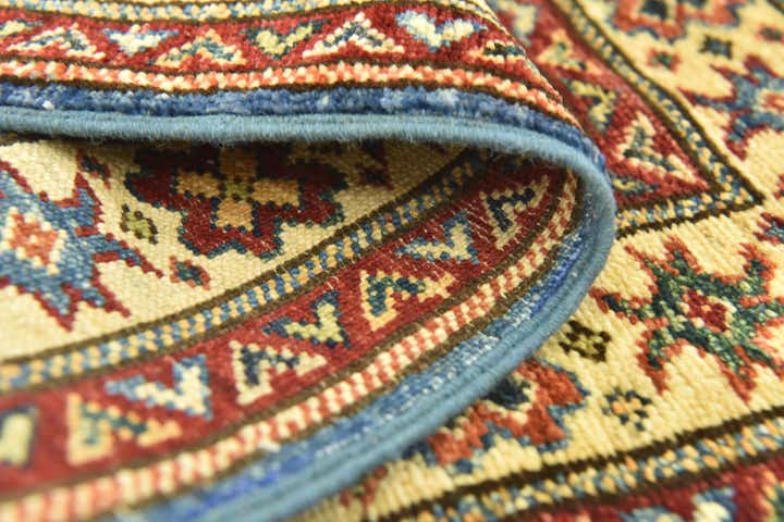 2' 8 x 4' 2 Hand Knotted Kazak Oriental Rug