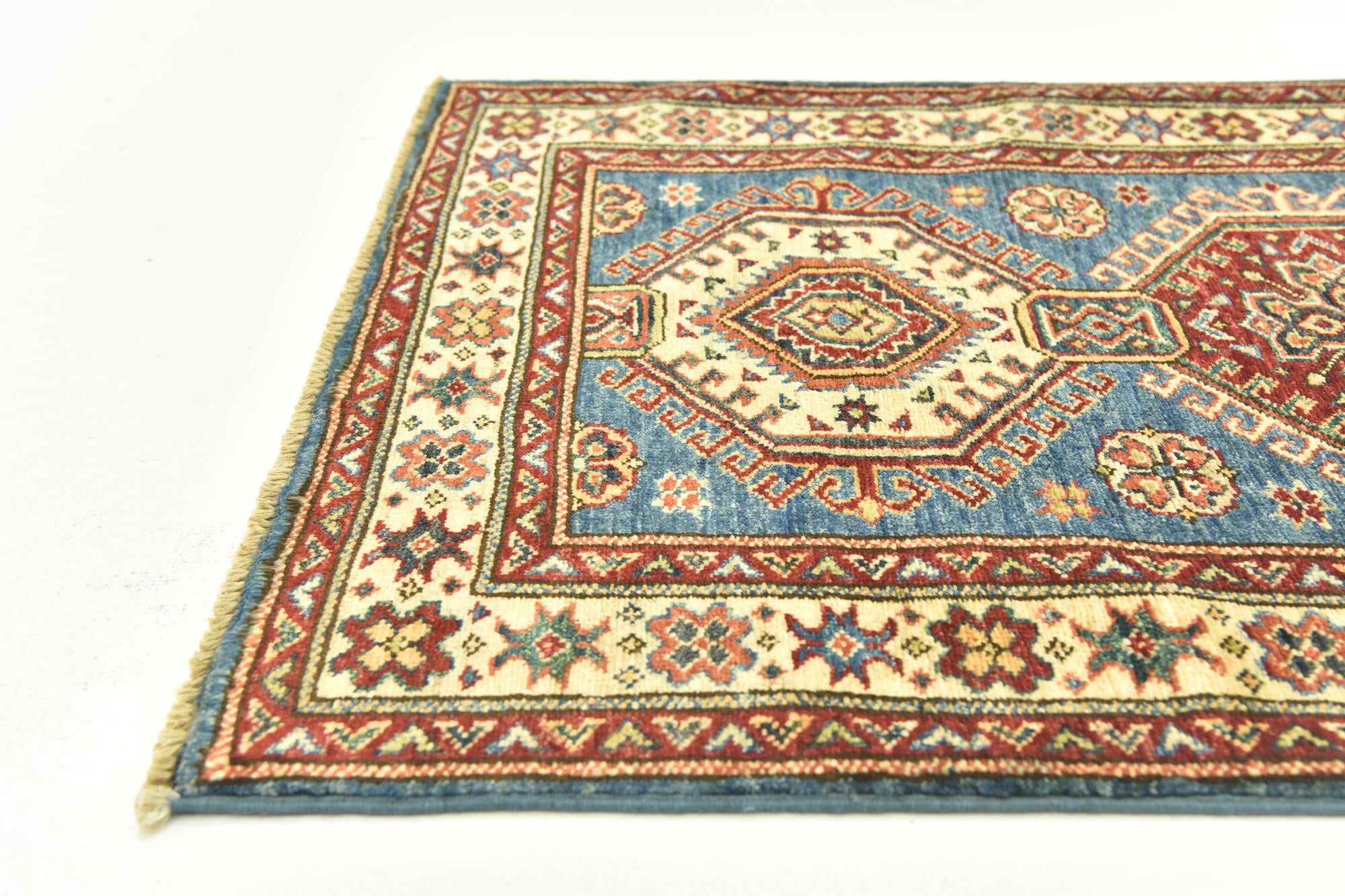 2' 8 x 4' 2 Hand Knotted Kazak Oriental Rug