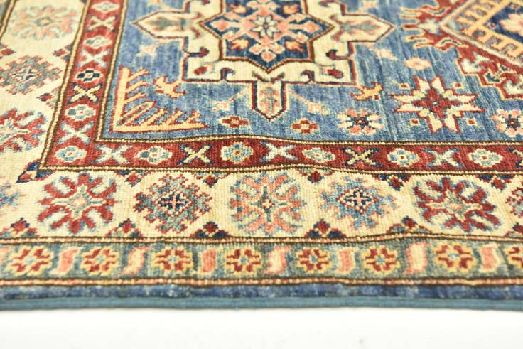 Detail image of 2' 10 x 3' 9 Hand Knotted Kazak Oriental Rug