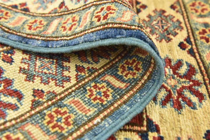 2' 10 x 3' 9 Hand Knotted Kazak Oriental Rug