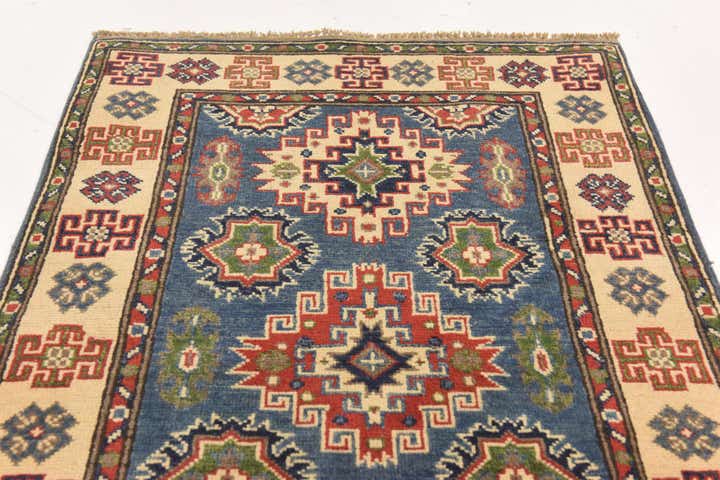2' 8 x 4' 2 Hand Knotted Kazak Rug