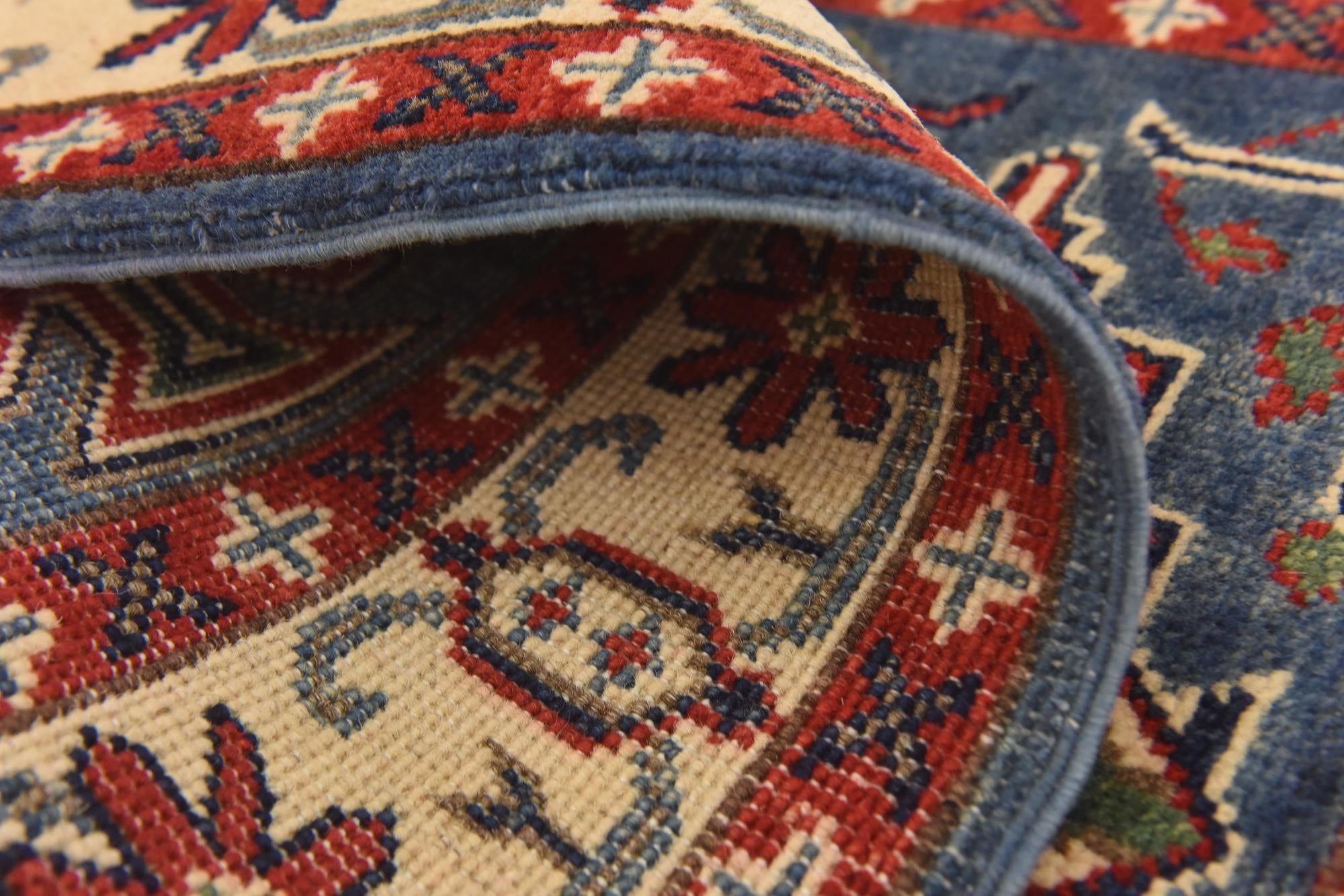 2' 8 x 4' 2 Hand Knotted Kazak Rug